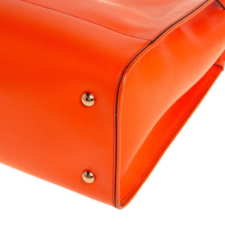 Pre Owned Salvatore Ferragamo Orange Leather Batik Tote 