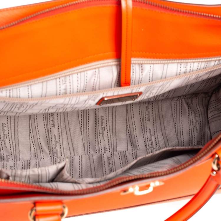 Pre Owned Salvatore Ferragamo Orange Leather Batik Tote 
