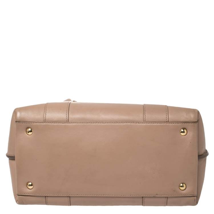 Pre Owned Salvatore Ferragamo Beige Leather Satchel