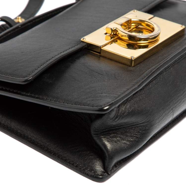 Pre Owned Salvatore Ferragamo Black Leather Gancini Crossbody Bag