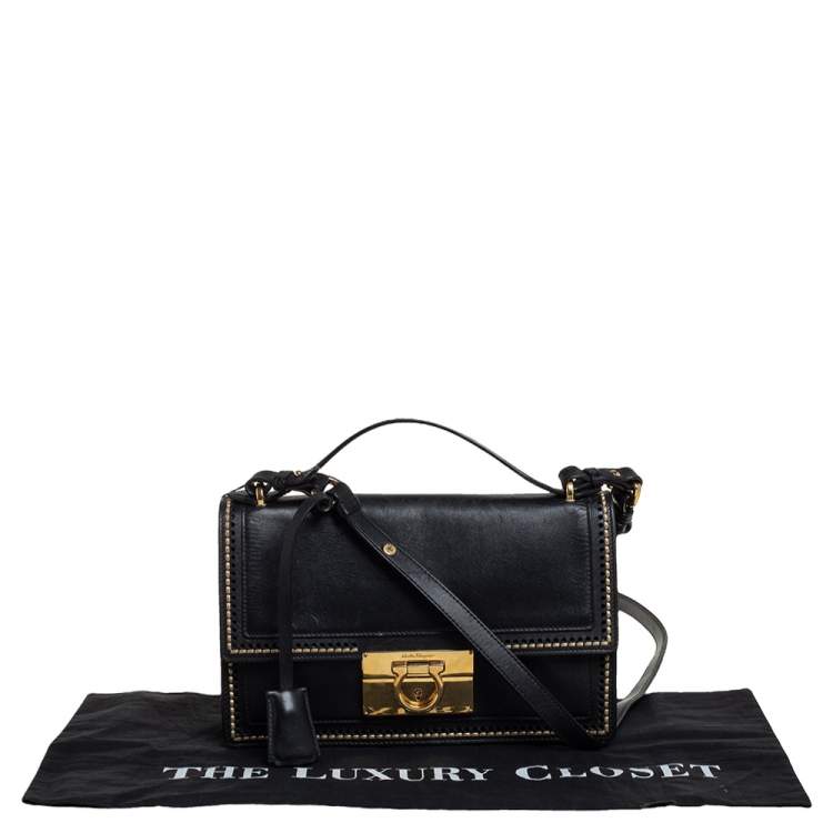 Pre Owned Salvatore Ferragamo Black Leather Gancini Crossbody Bag