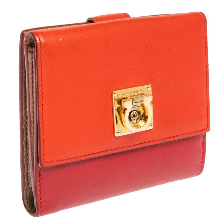 Pre Owned Salvatore Ferragamo Red/Orange Leather Gancini French Wallet