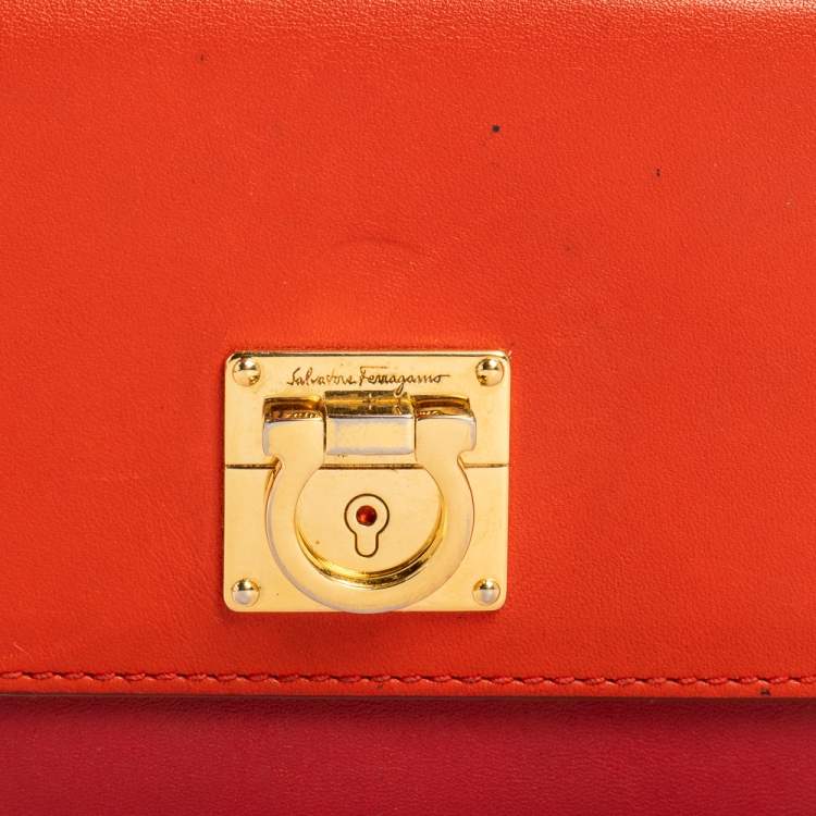 Pre Owned Salvatore Ferragamo Red/Orange Leather Gancini French Wallet