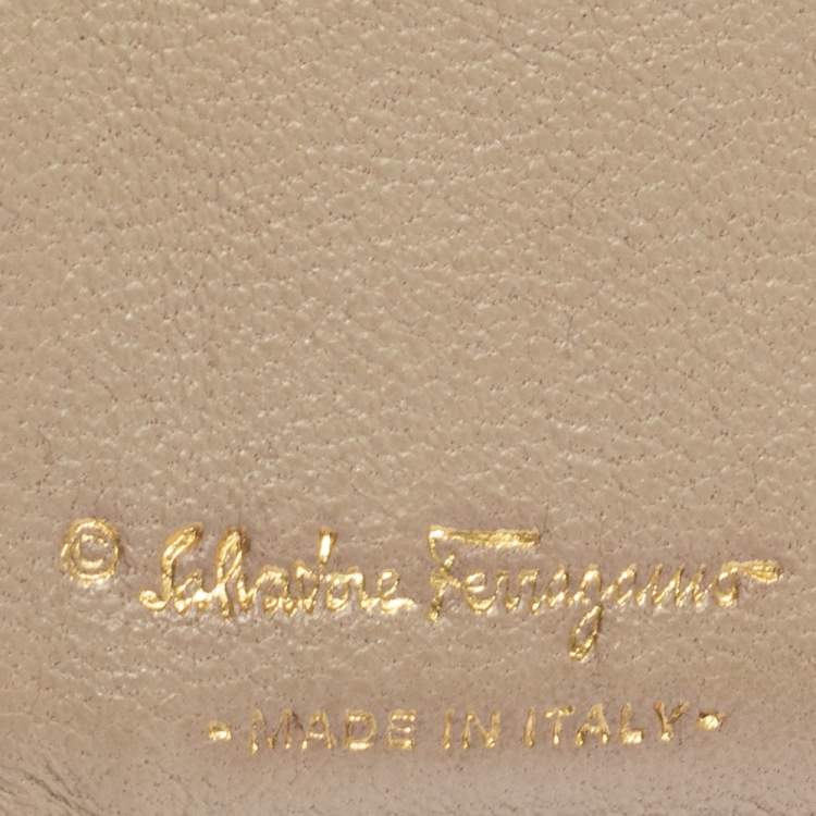 Pre Owned Salvatore Ferragamo Red/Orange Leather Gancini French Wallet