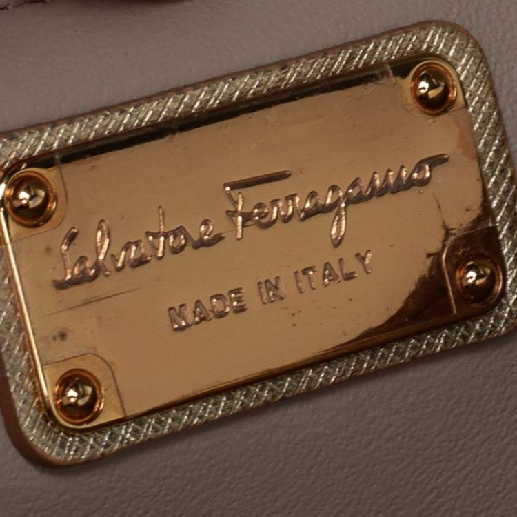 Pre Owned Salvatore Ferragamo Metallic Gold Leather Afef Gancio Clutch