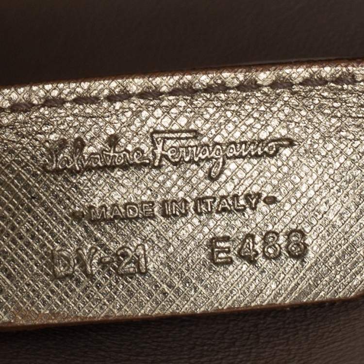 Pre Owned Salvatore Ferragamo Metallic Gold Leather Afef Gancio Clutch