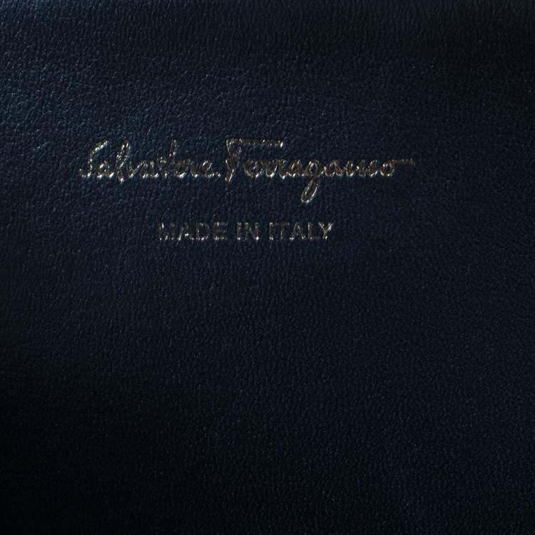 Pre Owned Salvatore Ferragamo Leather Studio Tote