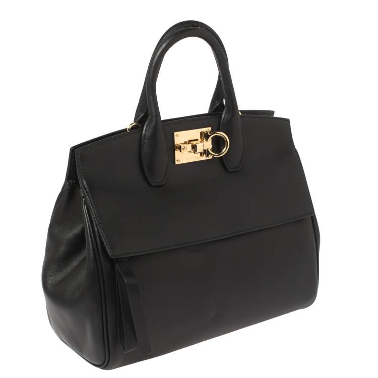 Pre Owned Salvatore Ferragamo Leather Studio Tote