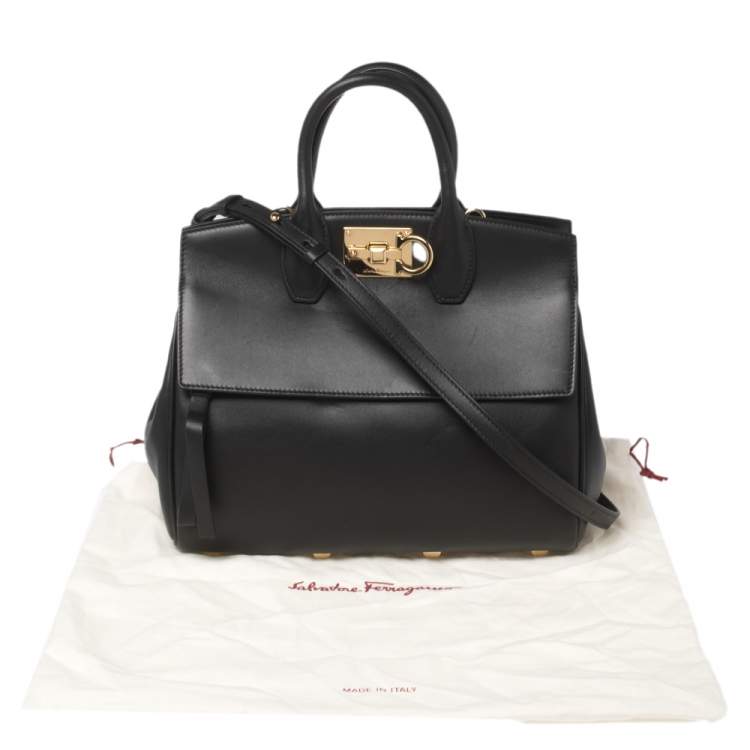 Pre Owned Salvatore Ferragamo Leather Studio Tote