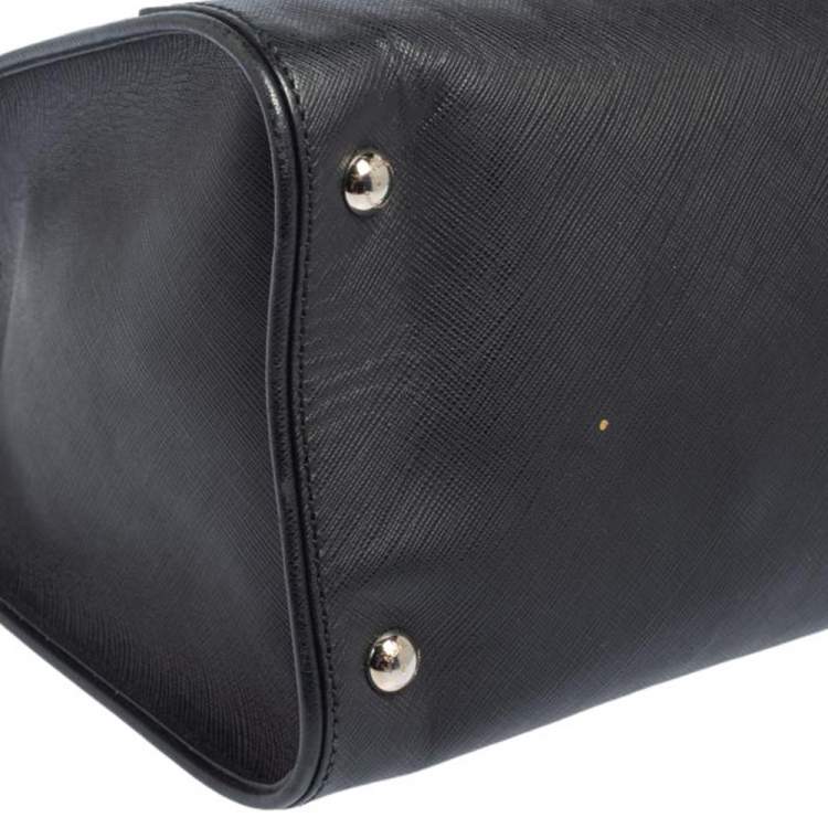 Pre Owned Salvatore Ferragamo Black Leather Briana Tote