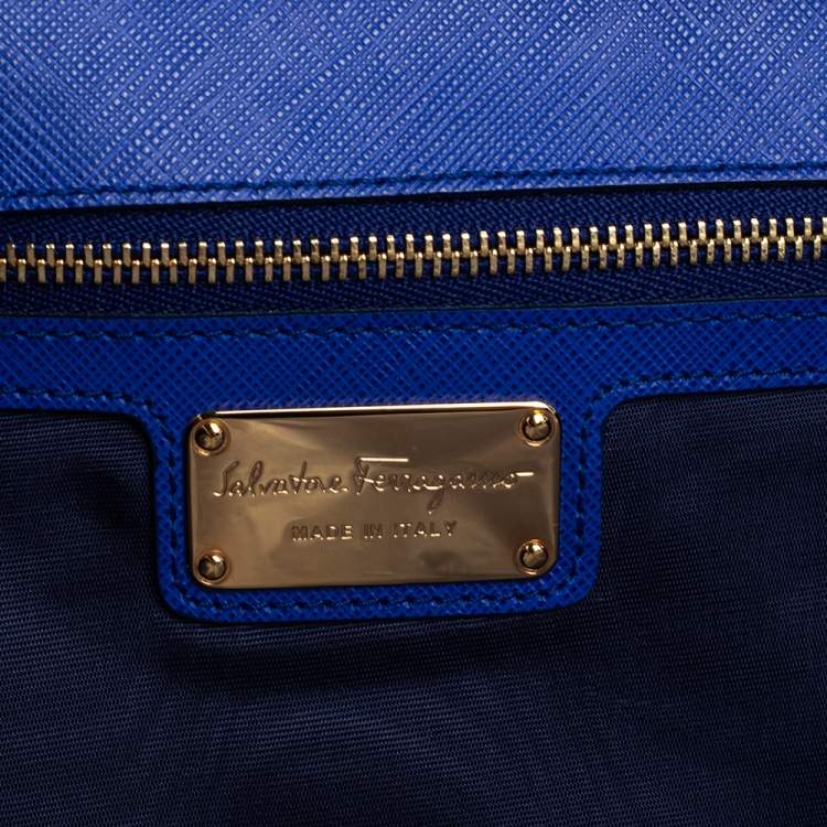 مملوكة مسبقًا Salvatore Ferragamo Blue Leather Vara Bow Chain Shoulder Bag