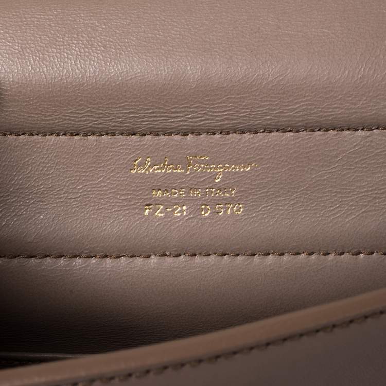Pre Owned Salvatore Ferragamo Multicolor Leather Sofia Top Handle Bag