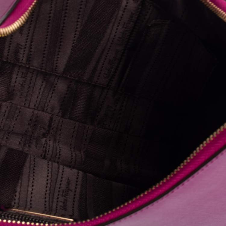 Pre Owned Salvatore Ferragamo Magenta Leather Gancini Romana Hobo