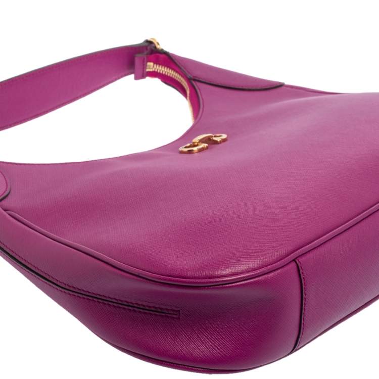 Pre Owned Salvatore Ferragamo Magenta Leather Gancini Romana Hobo