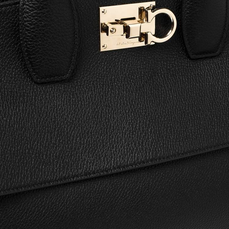 Pre Owned Salvatore Ferragamo Black Leather Medium Studio Tote