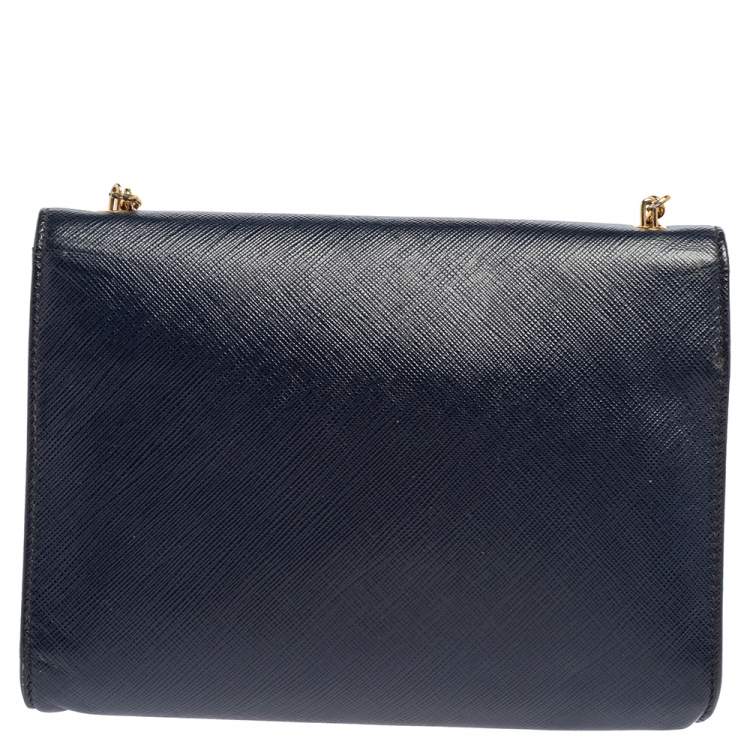 Pre Owned Salvatore Ferragamo Blue Saffiano Leather Vara Bow Chain Clutch