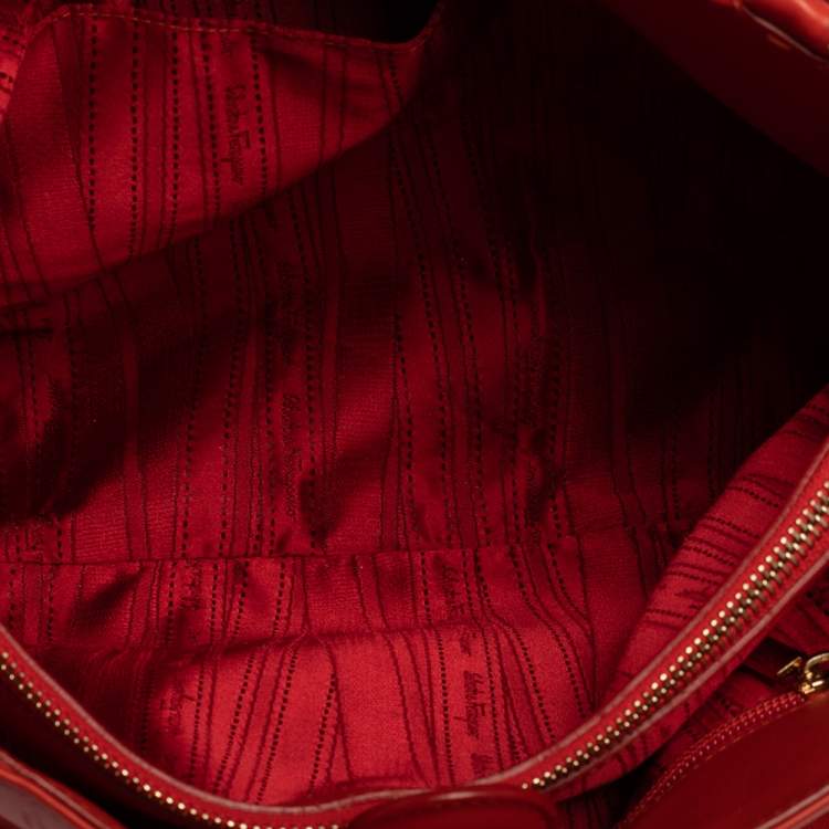 Pre Owned Salvatore Ferragamo Red Leather Chain Tote