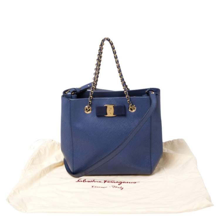 Pre Owned Salvatore Ferragamo Blue Leather Vany Chain Tote