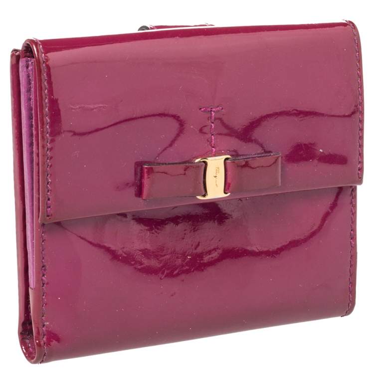 Pre Owned Salvatore Ferragamo Purple Patent Leather Vara Bow Wallet