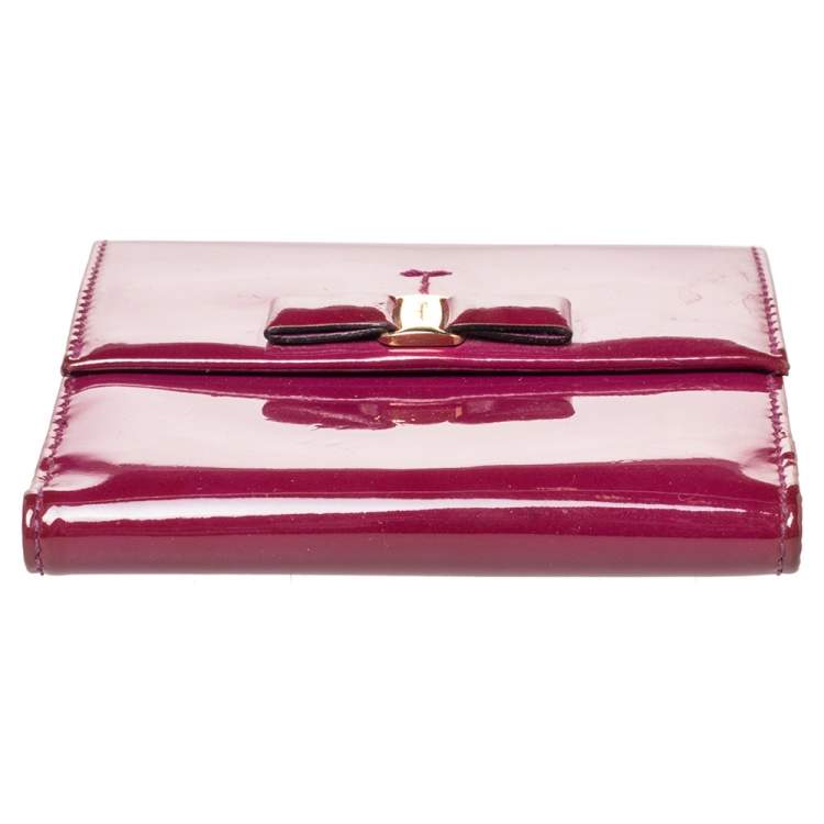 Pre Owned Salvatore Ferragamo Purple Patent Leather Vara Bow Wallet