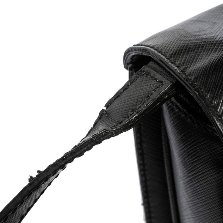 Pre Owned Salvatore Ferragamo Black Leather Gancio Flap Top Handle Bag