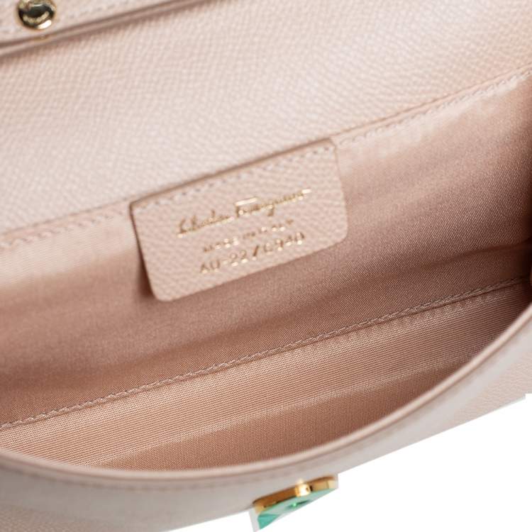 Pre Owned Salvatore Ferragamo Beige Leather Mini Vara Bow Crossbody Bag