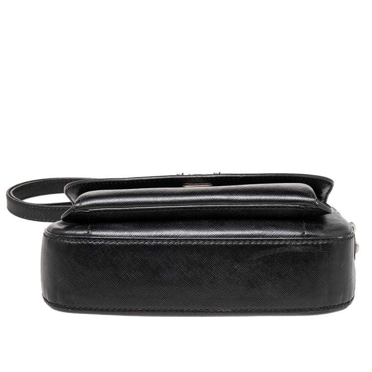 Pre Owned Salvatore Ferragamo Black Leather Gancini Crossbody Bag