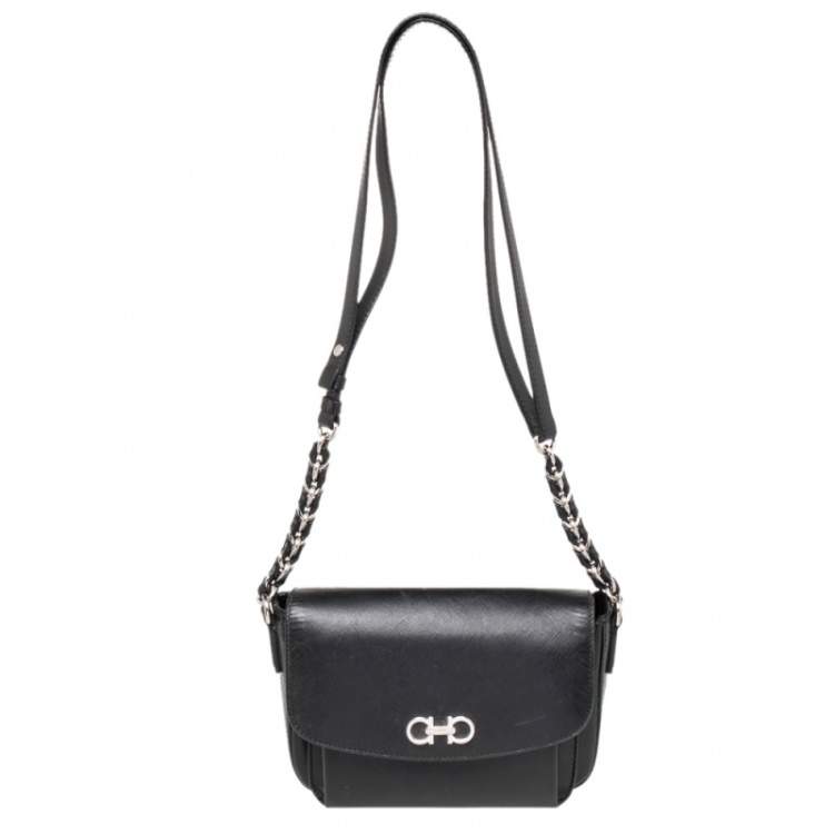Pre Owned Salvatore Ferragamo Black Leather Gancini Crossbody Bag