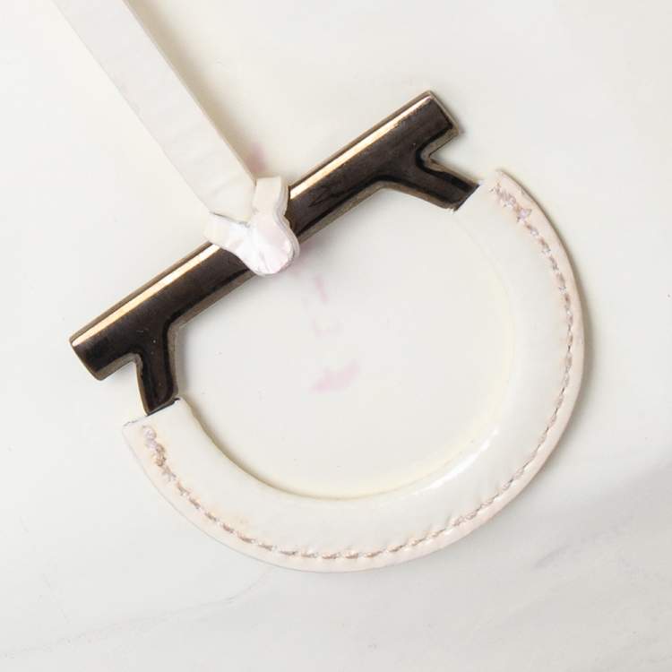Pre Owned Salvatore Ferragamo Cream Patent Leather Tote