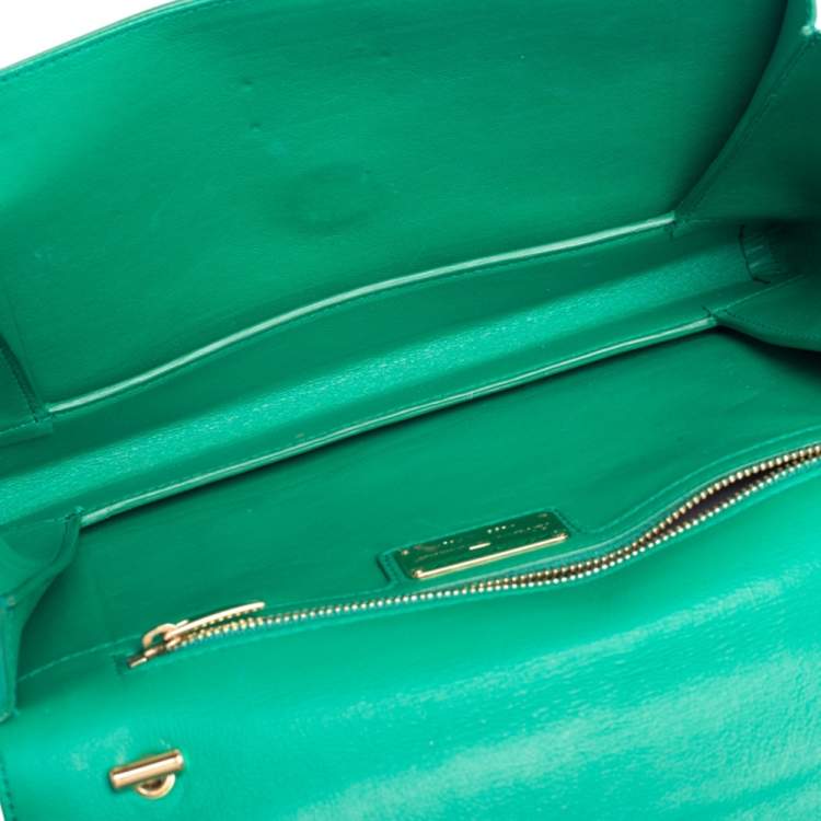 Pre Owned Salvatore Ferragamo Green Vara Zig Zag Suede Medium Ginny Flap Bag