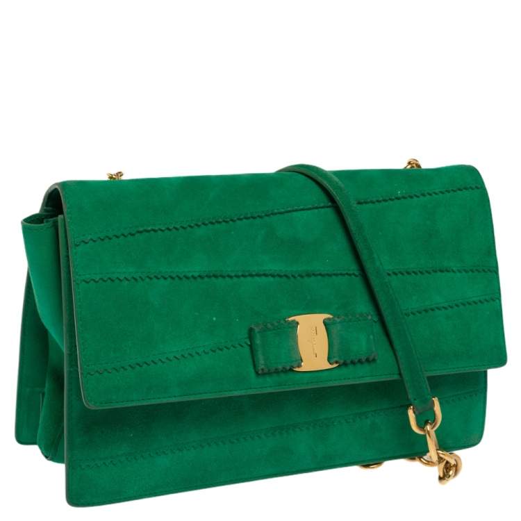 Pre Owned Salvatore Ferragamo Green Vara Zig Zag Suede Medium Ginny Flap Bag