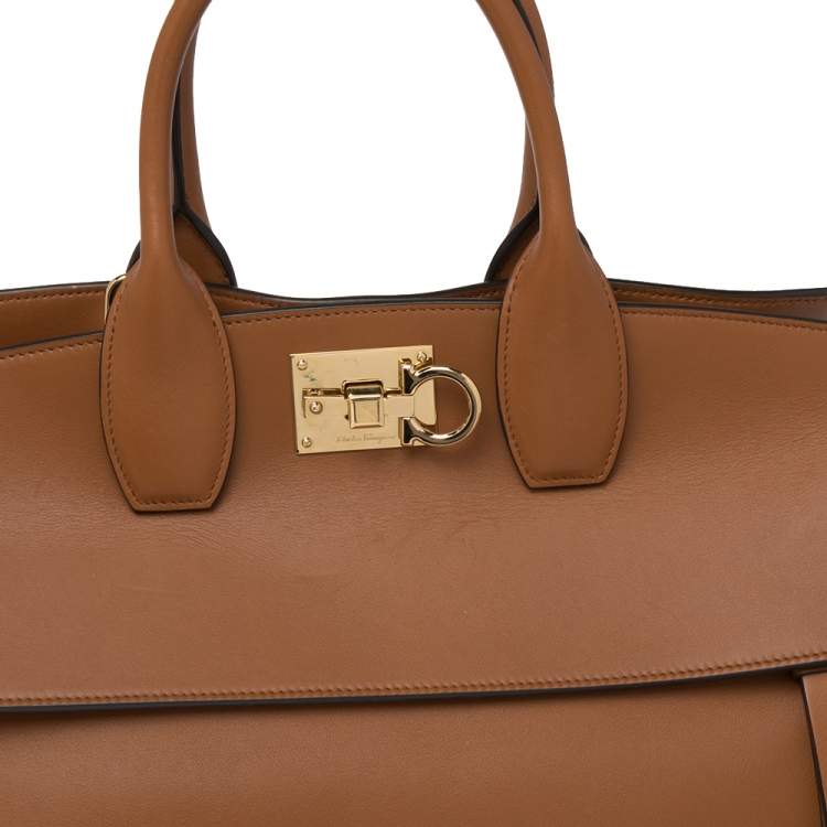 Pre Owned Salvatore Ferragamo Brown Leather Medium Studio Tote