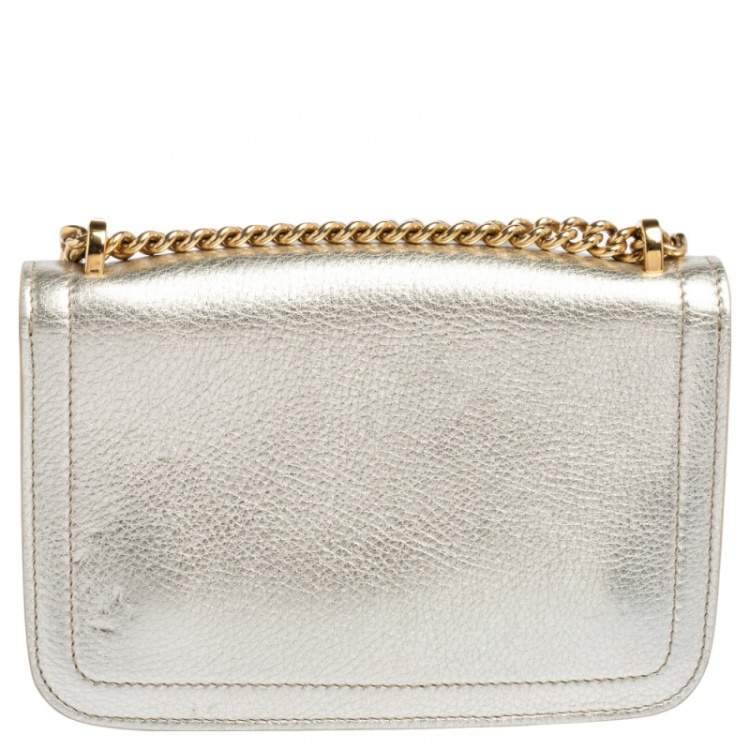 مملوكة مسبقًا Salvatore Ferragamo Metallic Gold Leather Small Ginevra Shoulder Bag