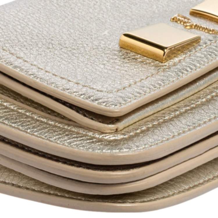 مملوكة مسبقًا Salvatore Ferragamo Metallic Gold Leather Small Ginevra Shoulder Bag