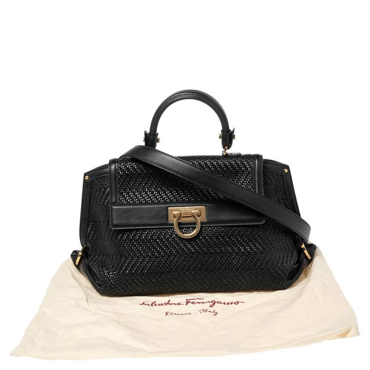 مملوكة مسبقًا Salvatore Ferragamo Black Woven Raffia and Leather Large Sofia Top Handle Bag