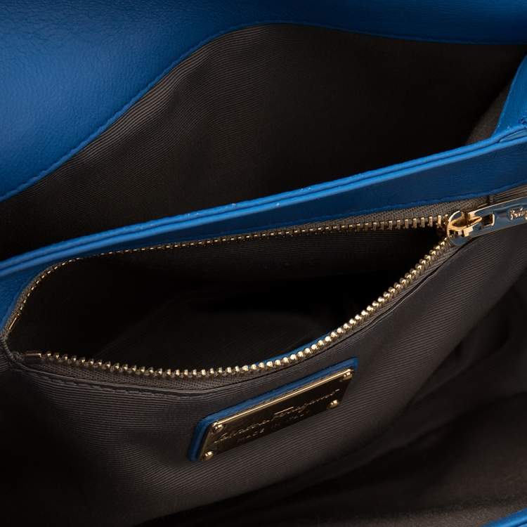 Pre Owned Salvatore Ferragamo Blue Leather Gancini Flap Crossbody Bag