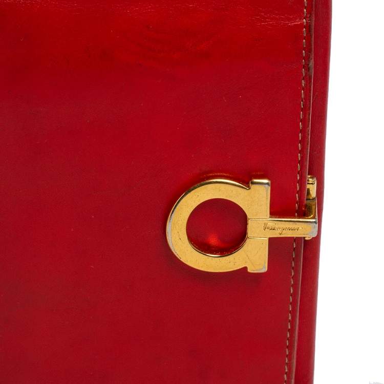 Pre Owned Salvatore Ferragamo Red Leather Gancini Clip French Wallet