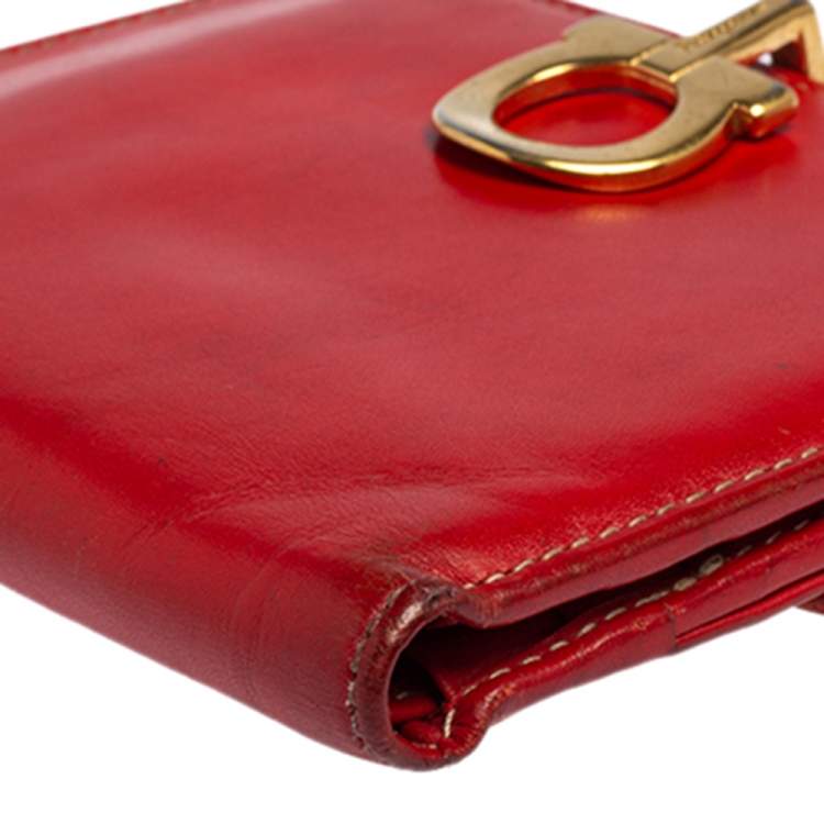 Pre Owned Salvatore Ferragamo Red Leather Gancini Clip French Wallet