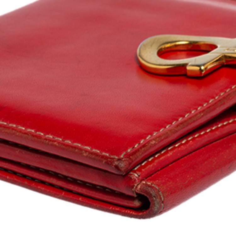 Pre Owned Salvatore Ferragamo Red Leather Gancini Clip French Wallet