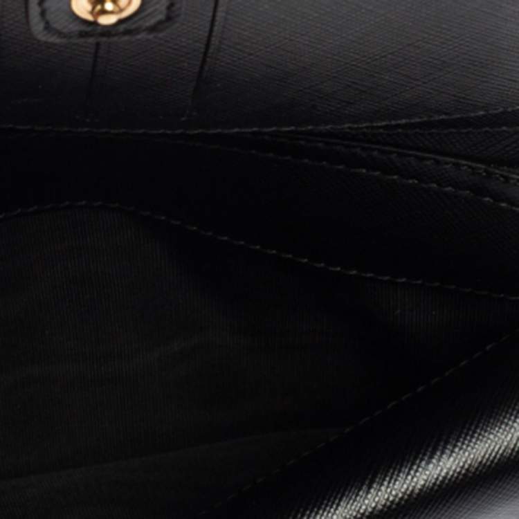 مملوكة مسبقًا Salvatore Ferragamo Black Leather Miss Vara Wallet On Chain