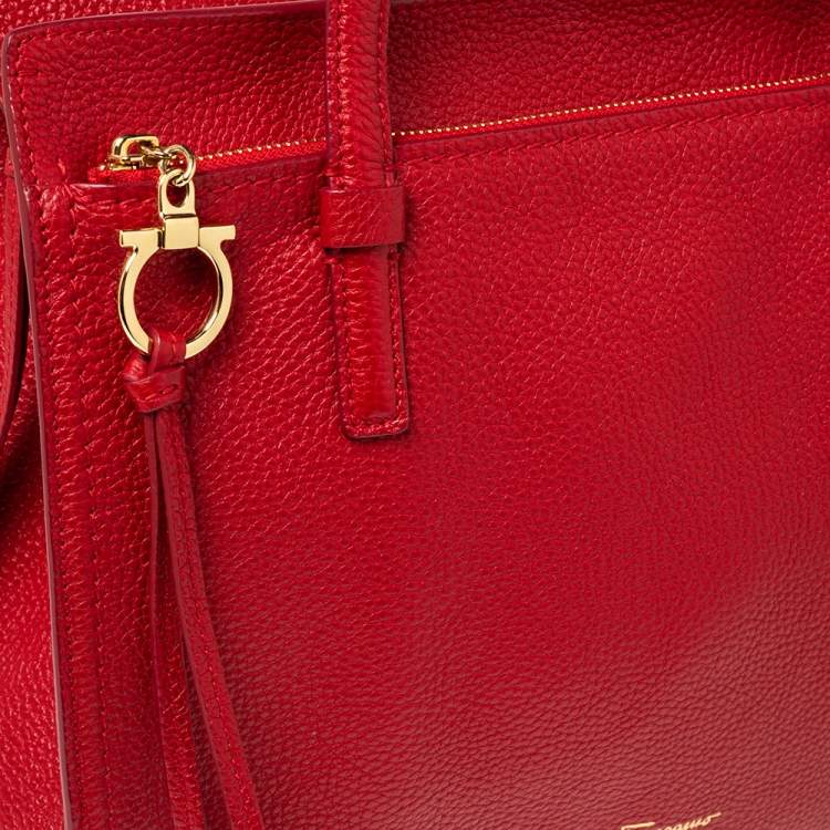 Pre Owned Salvatore Ferragamo Red Leather Medium Amy Tote