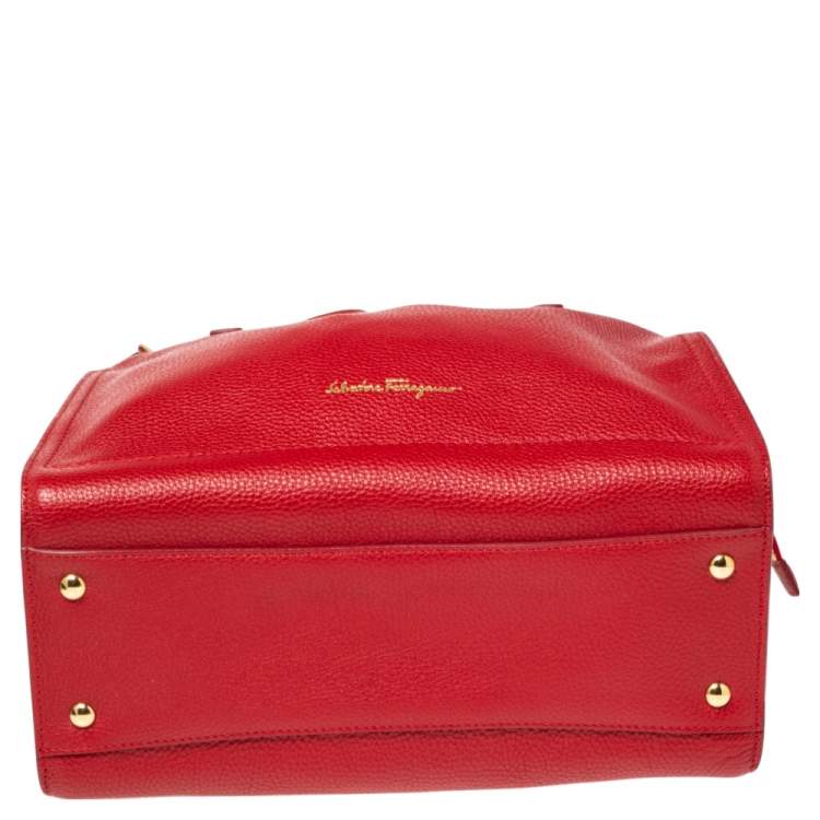 Pre Owned Salvatore Ferragamo Red Leather Medium Amy Tote