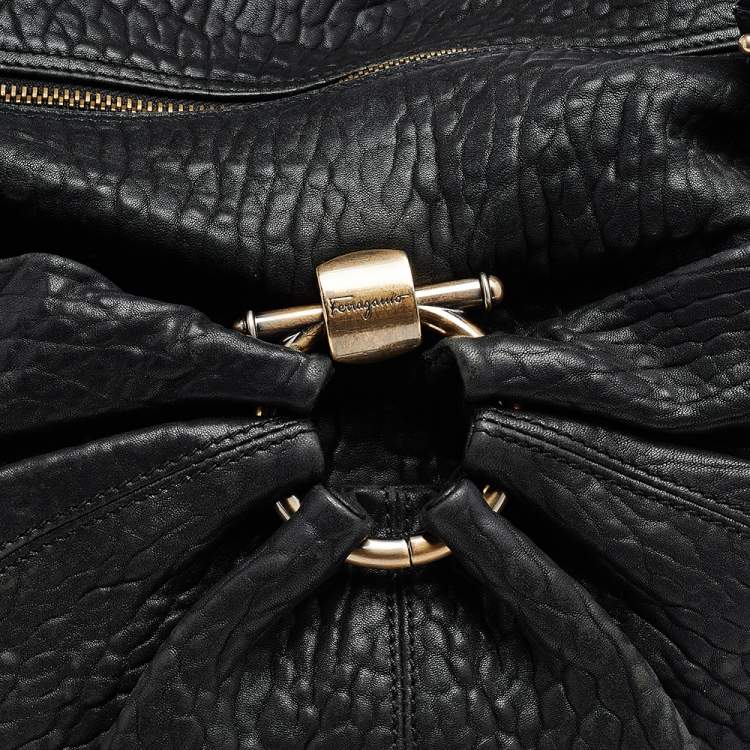 Pre Owned Salvatore Ferragamo Black Leather Gancini Hobo