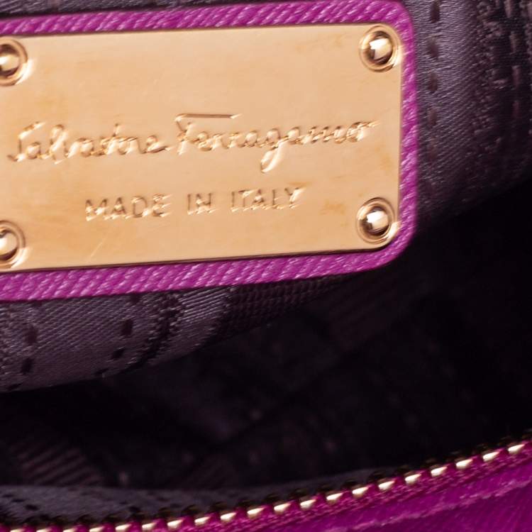 Pre Owned Salvatore Ferragamo Magenta Leather Chain Tote
