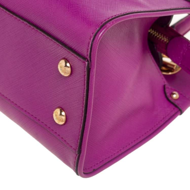 Pre Owned Salvatore Ferragamo Magenta Leather Chain Tote
