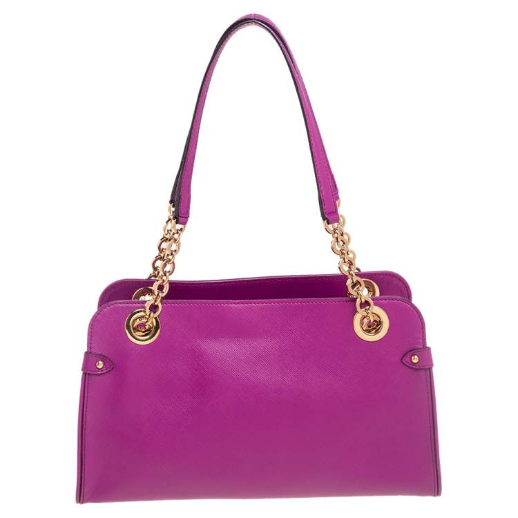 Pre Owned Salvatore Ferragamo Magenta Leather Chain Tote