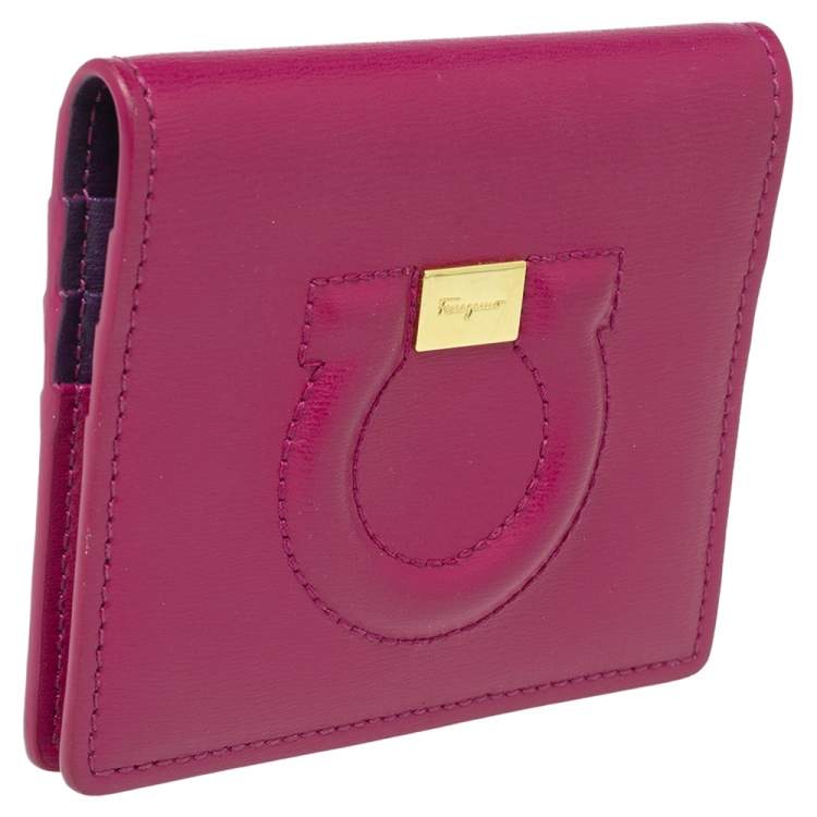 Pre Owned Salvatore Ferragamo Pink Leather Gancini Compact Wallet