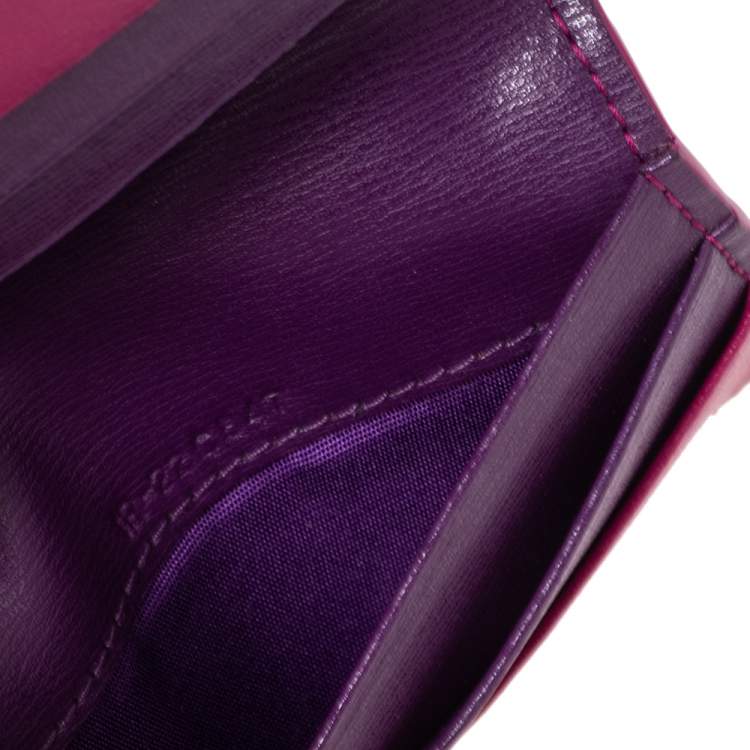 Pre Owned Salvatore Ferragamo Pink Leather Gancini Compact Wallet