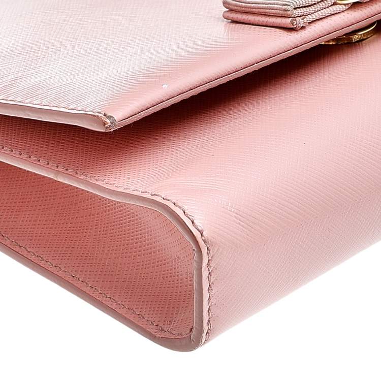 Pre Owned Salvatore Ferragamo Peach Leather Ginny Crossbody Bag