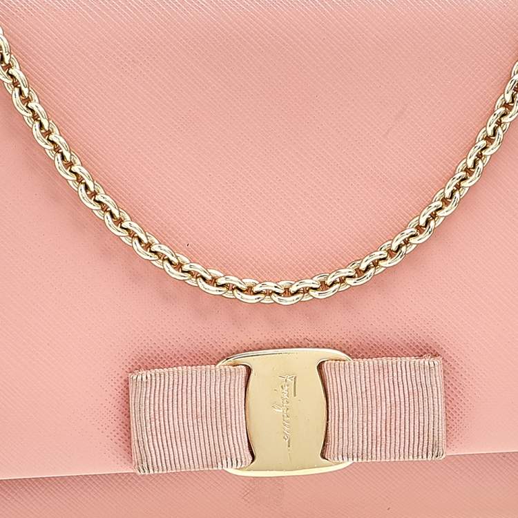 Pre Owned Salvatore Ferragamo Peach Leather Ginny Crossbody Bag